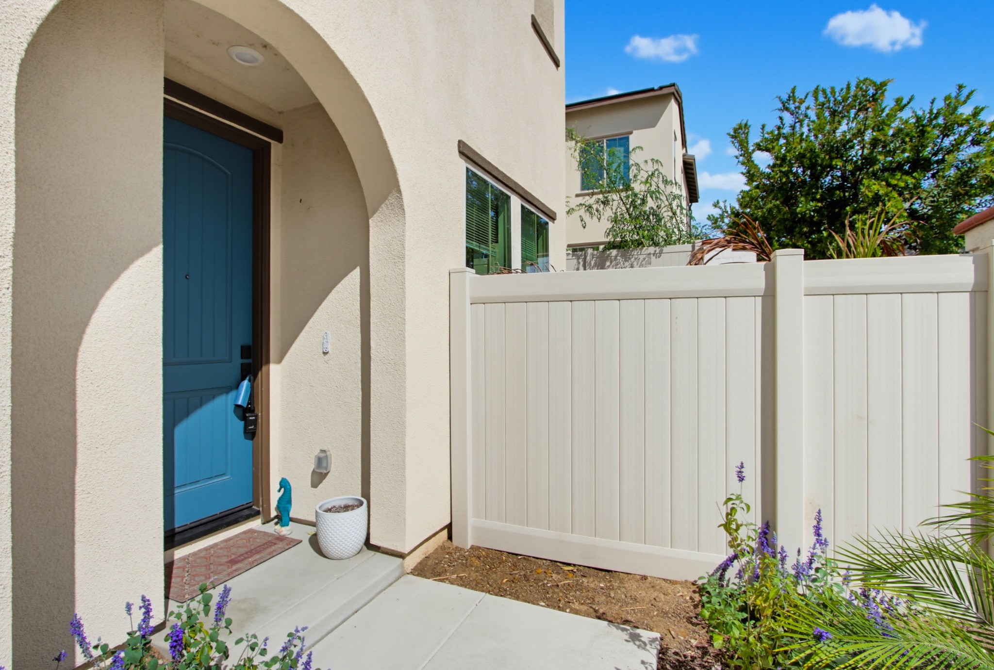 Virtual tour photo 7 of 56 for 1961 Carol Lee Ln