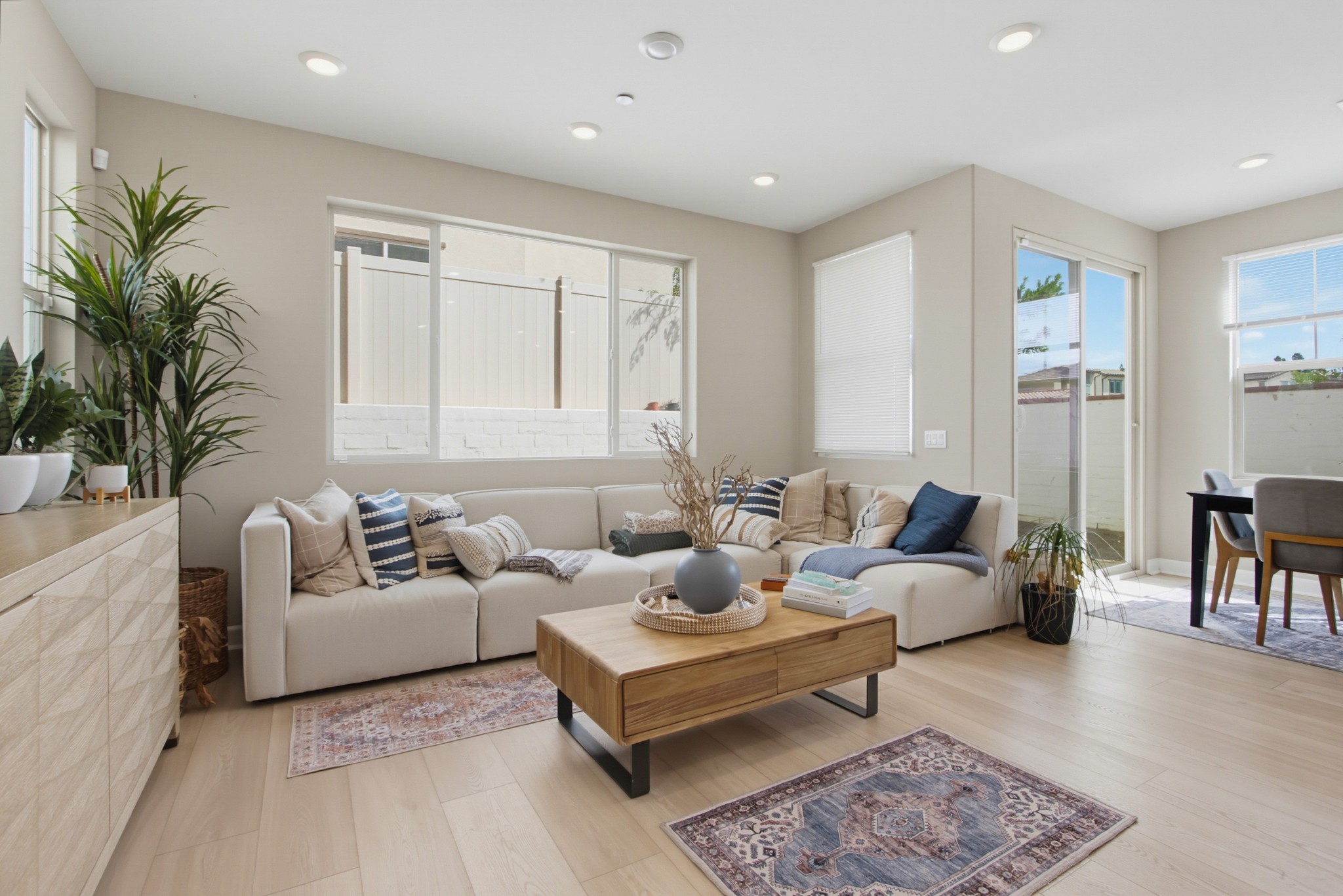 Virtual tour photo 9 of 56 for 1961 Carol Lee Ln