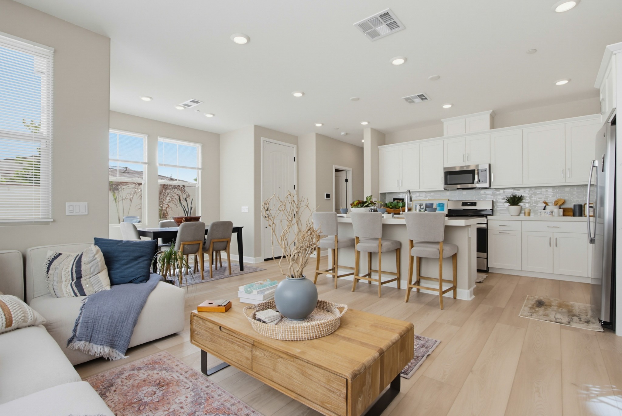 Virtual tour photo 10 of 56 for 1961 Carol Lee Ln