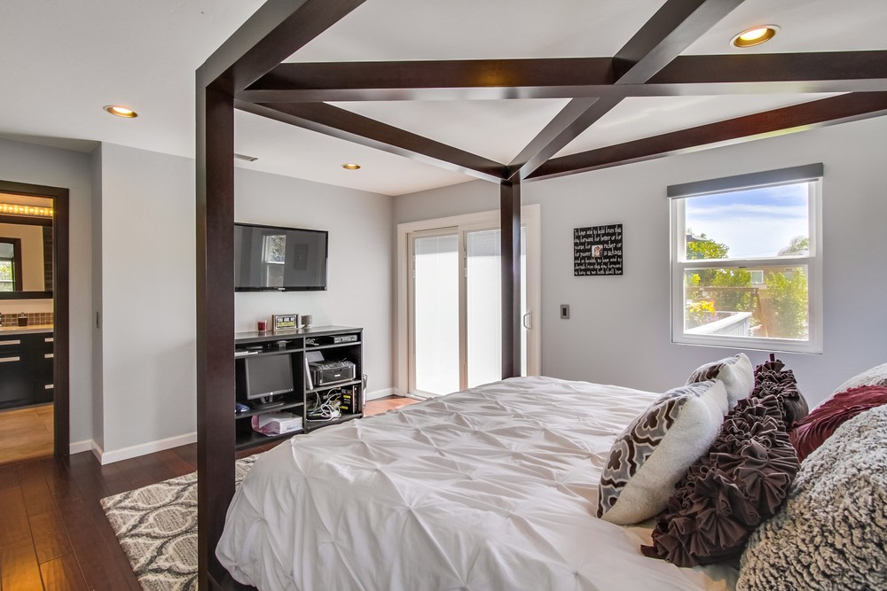 Virtual tour photo 21 of 42 for 1963 Chalcedony St