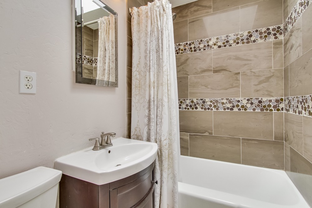 Virtual tour photo 32 of 42 for 1963 Chalcedony St