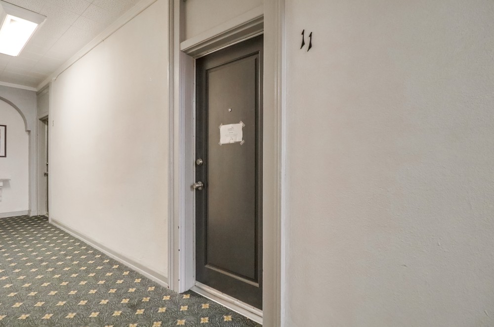 Virtual tour photo 5 of 22 for 1964 Fifth Ave #11