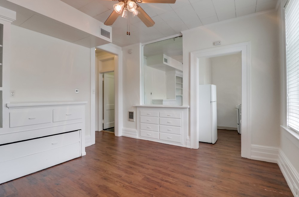 Virtual tour photo 10 of 22 for 1964 Fifth Ave #11
