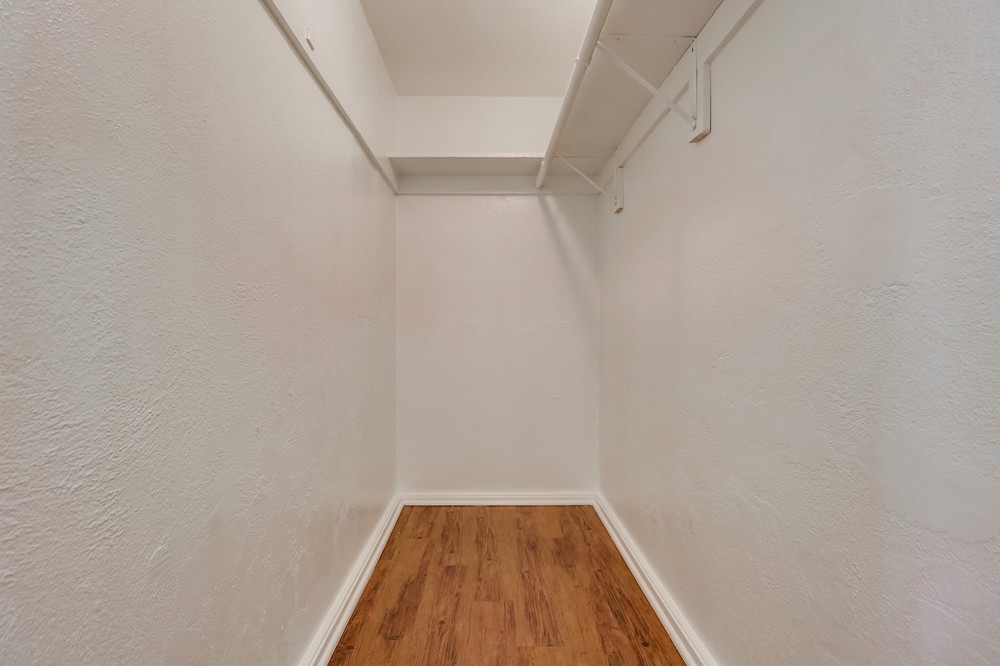 Virtual tour photo 16 of 22 for 1964 Fifth Ave #11