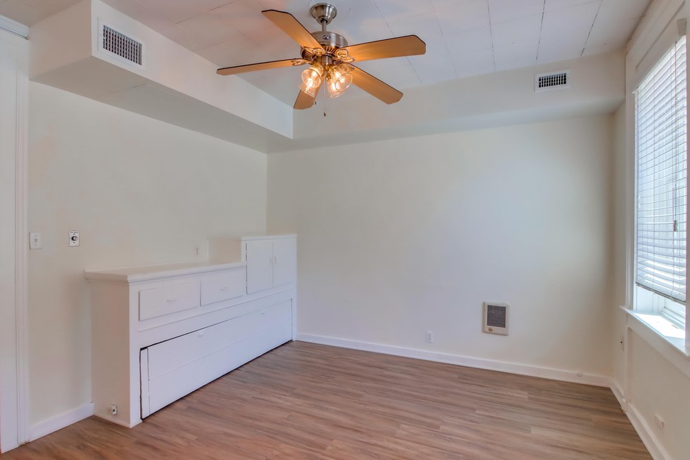 Virtual tour photo 5 of 27 for 1964 Fifth Ave #5