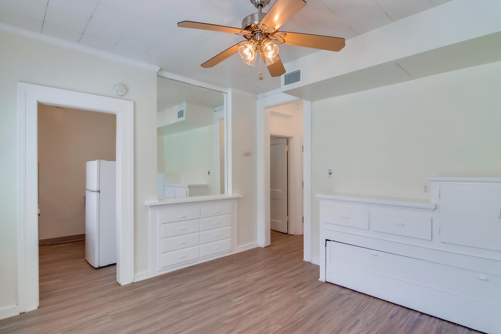 Virtual tour photo 8 of 27 for 1964 Fifth Ave #5