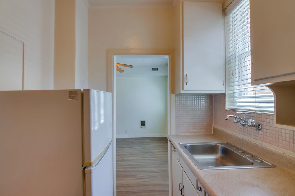 Virtual tour photo 13 of 27 for 1964 Fifth Ave #5