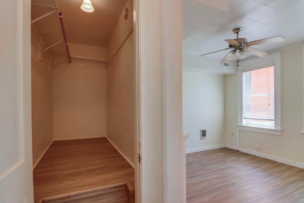 Virtual tour photo 14 of 27 for 1964 Fifth Ave #5