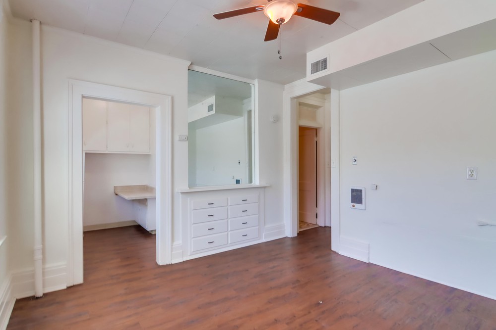 Virtual tour photo 20 of 27 for 1964 Fifth Ave #5