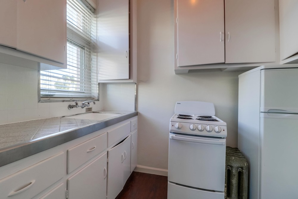 Virtual tour photo 11 of 16 for 1964 Fifth Ave #8