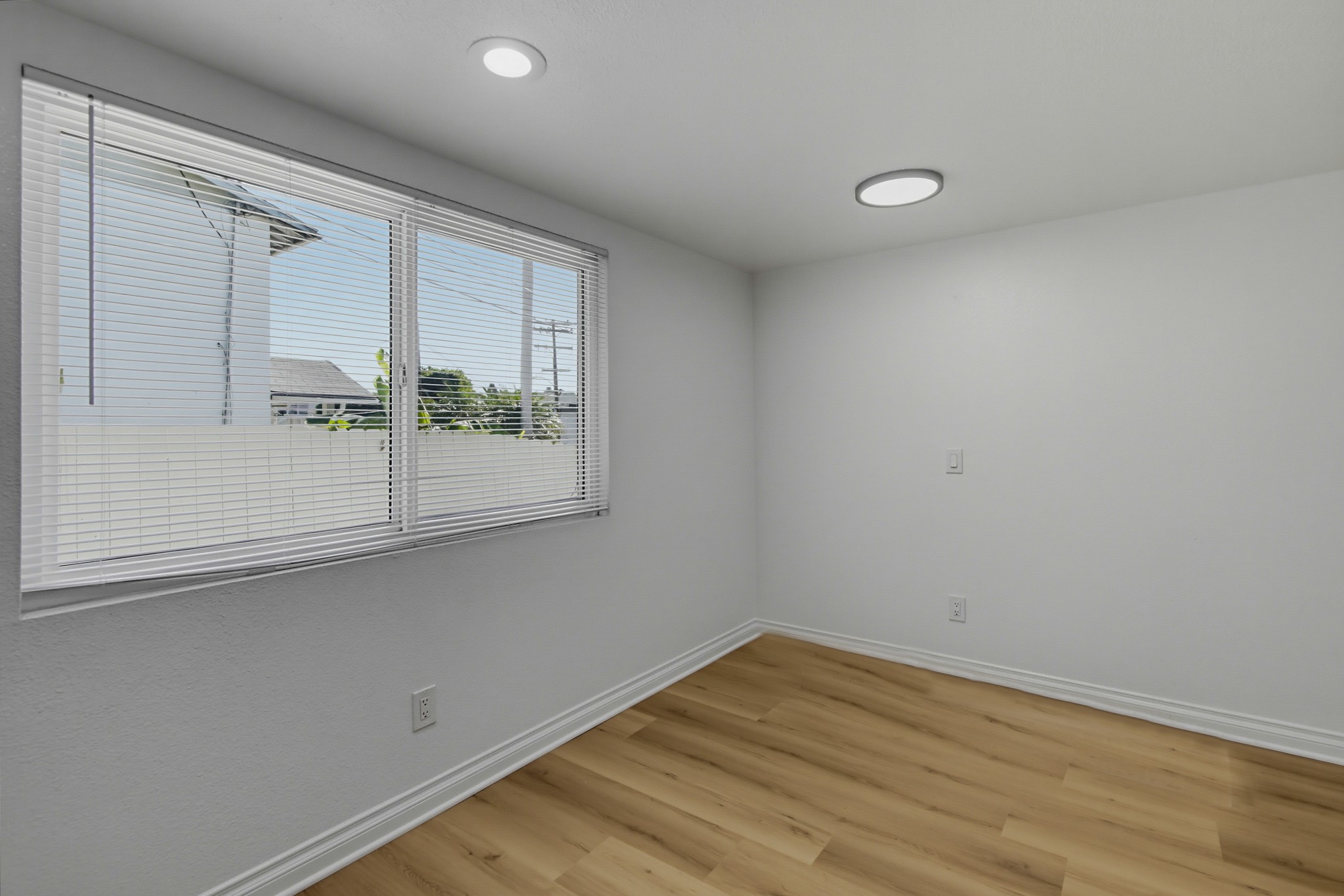 Virtual tour photo 16 of 32 for 1964 Missouri St Apt 2