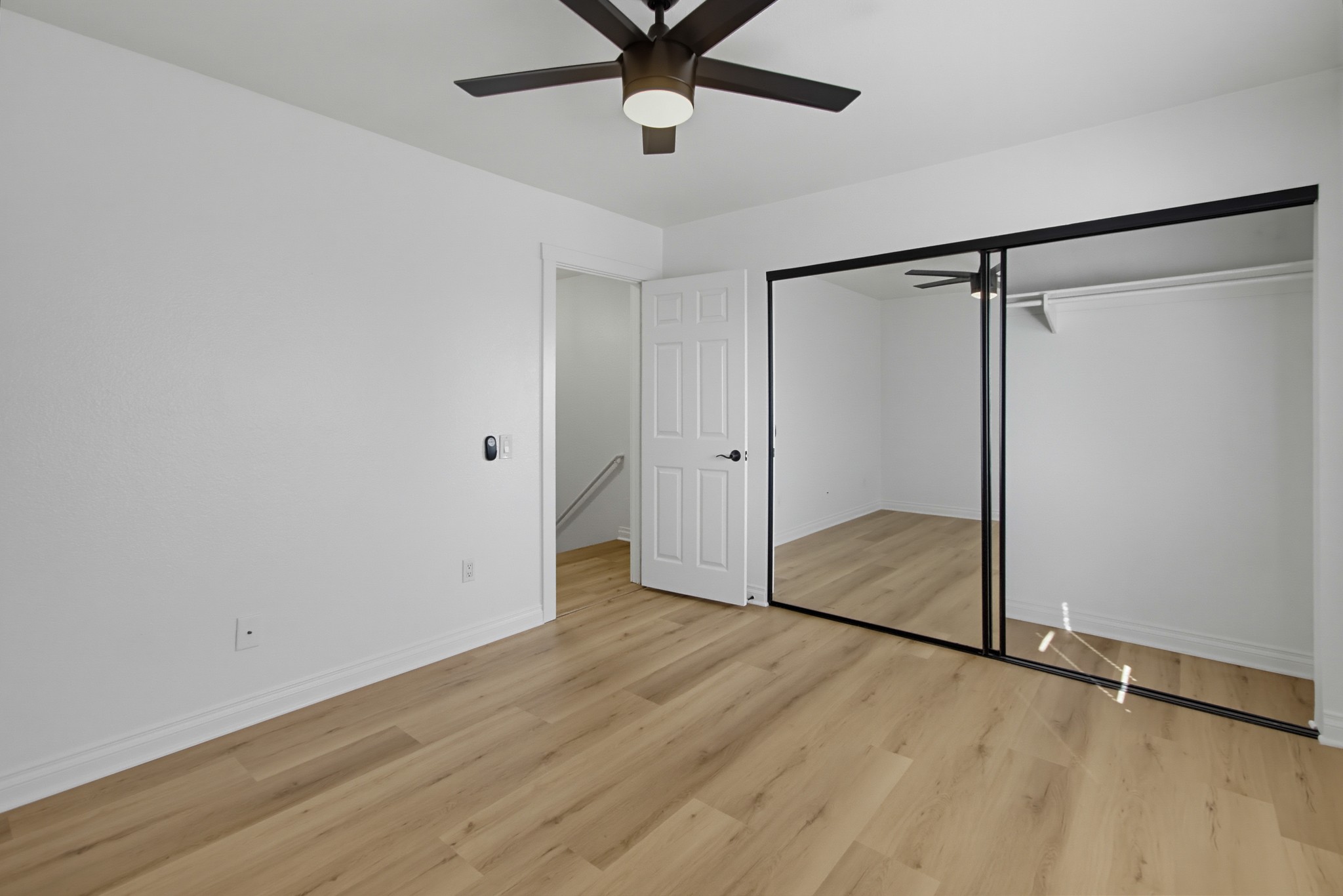 Virtual tour photo 27 of 32 for 1964 Missouri St Apt 2