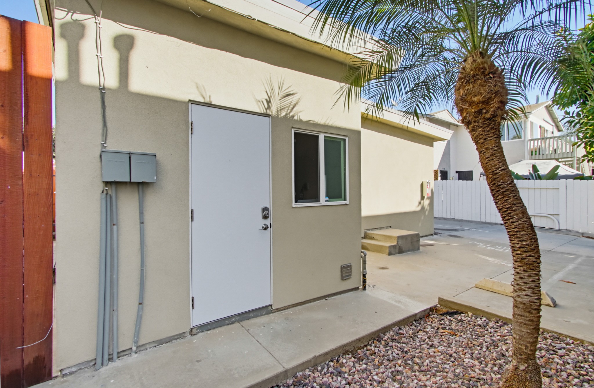 Virtual tour photo 29 of 32 for 1964 Missouri St Apt 2