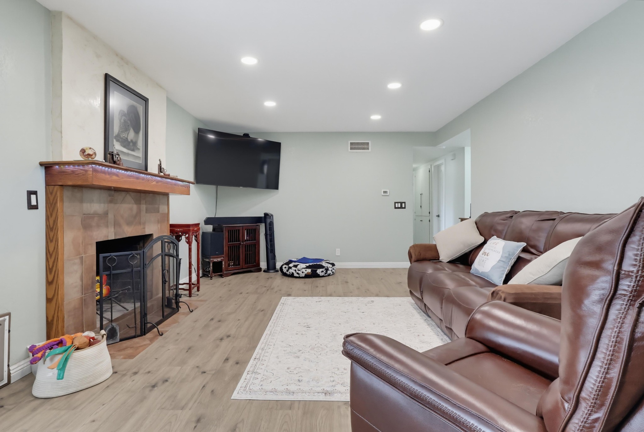 Virtual tour photo 13 of 54 for 19655 E Covina Blvd