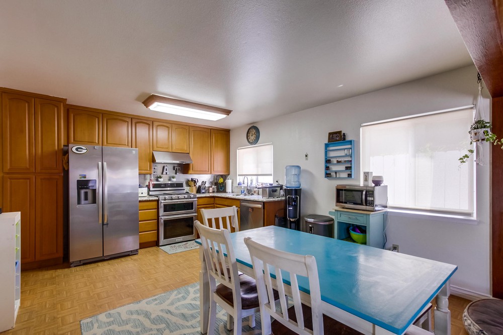 Virtual tour photo 14 of 49 for 1966 Elm Ave