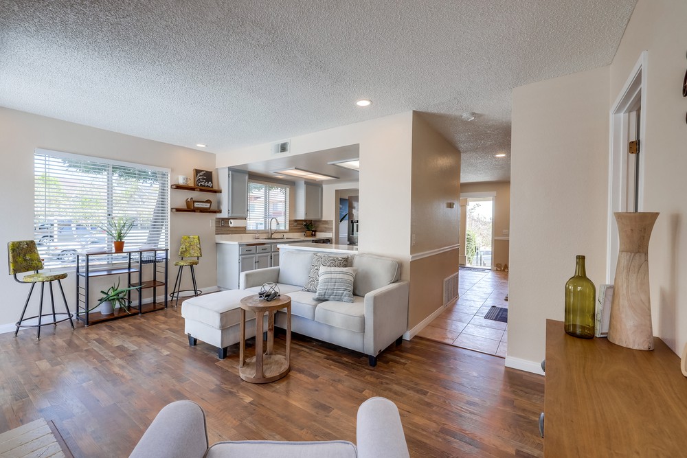 Virtual tour photo 23 of 43 for 1967 Manzana Way