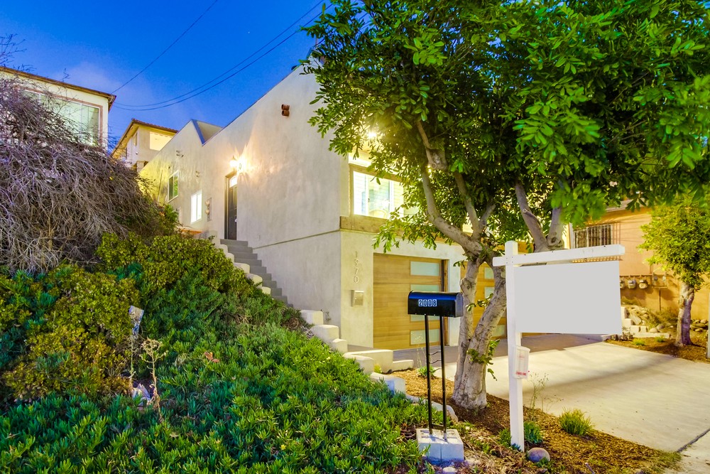 Virtual tour photo 5 of 58 for 1970-1972 San Diego Ave.