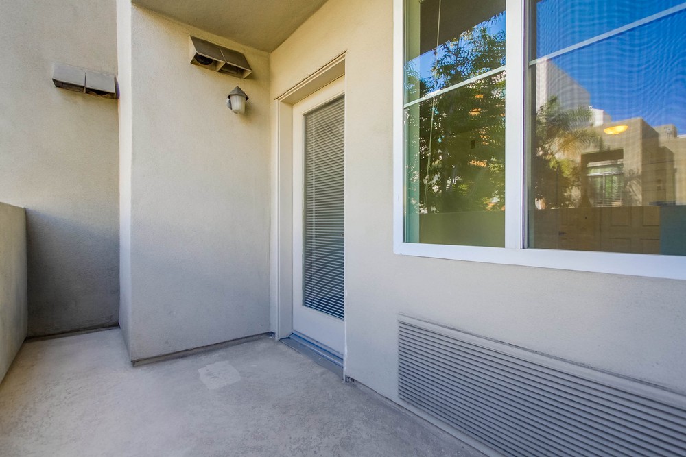 Virtual tour photo 34 of 47 for 1970 Columbia St