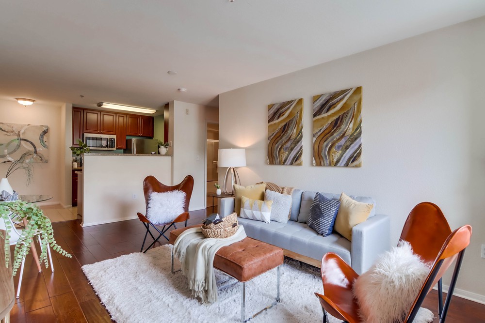 Virtual tour photo 11 of 39 for 1970 Columbia St