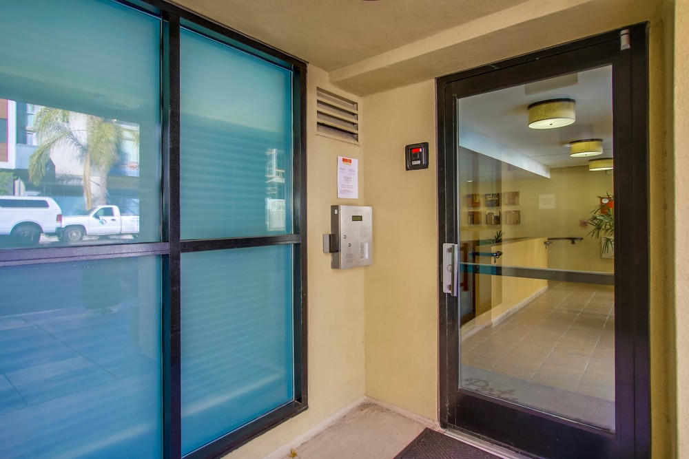 Virtual tour photo 8 of 54 for 1970 Columbia St #413