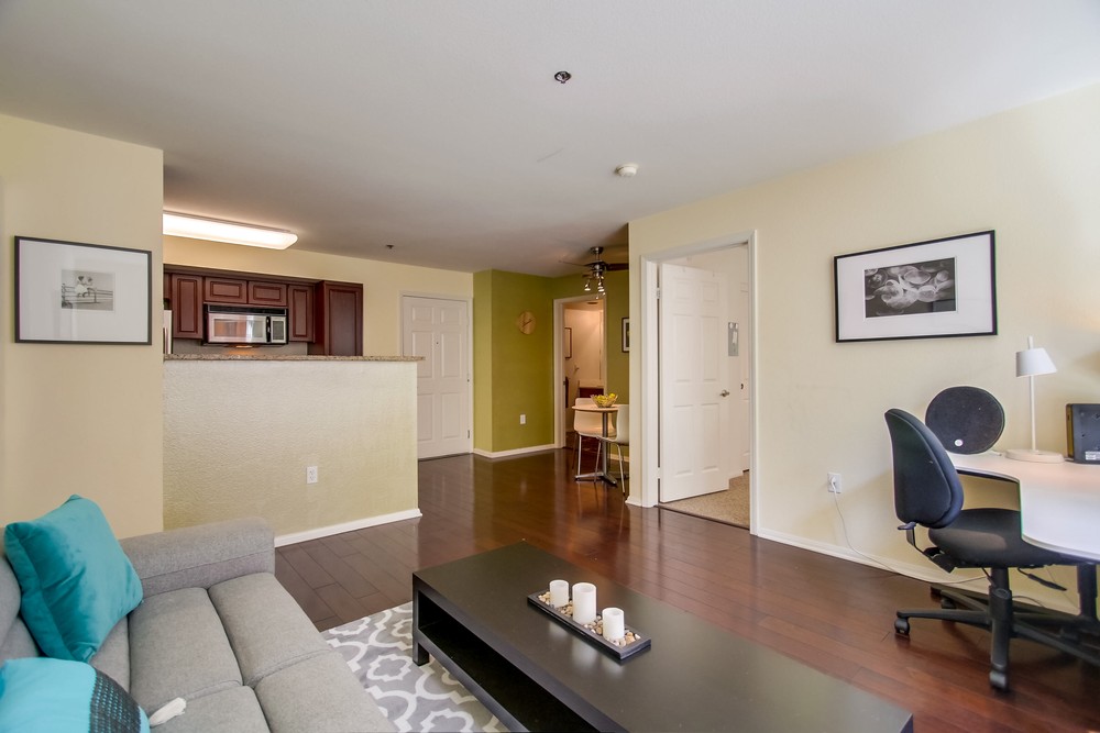 Virtual tour photo 17 of 54 for 1970 Columbia St #413