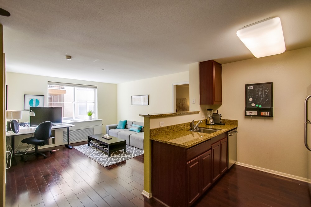 Virtual tour photo 25 of 54 for 1970 Columbia St #413