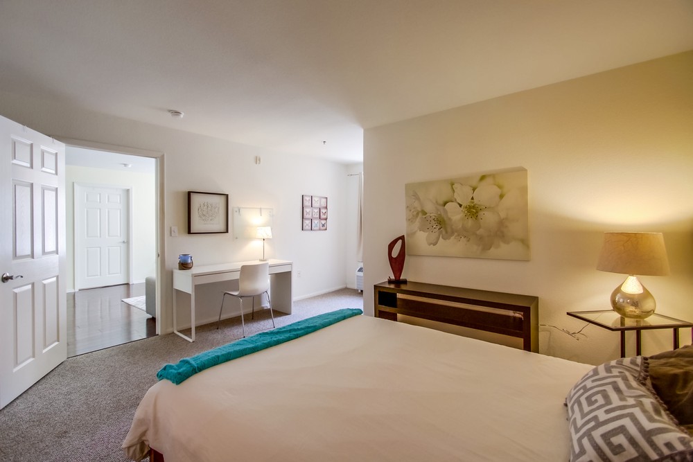 Virtual tour photo 31 of 54 for 1970 Columbia St #413