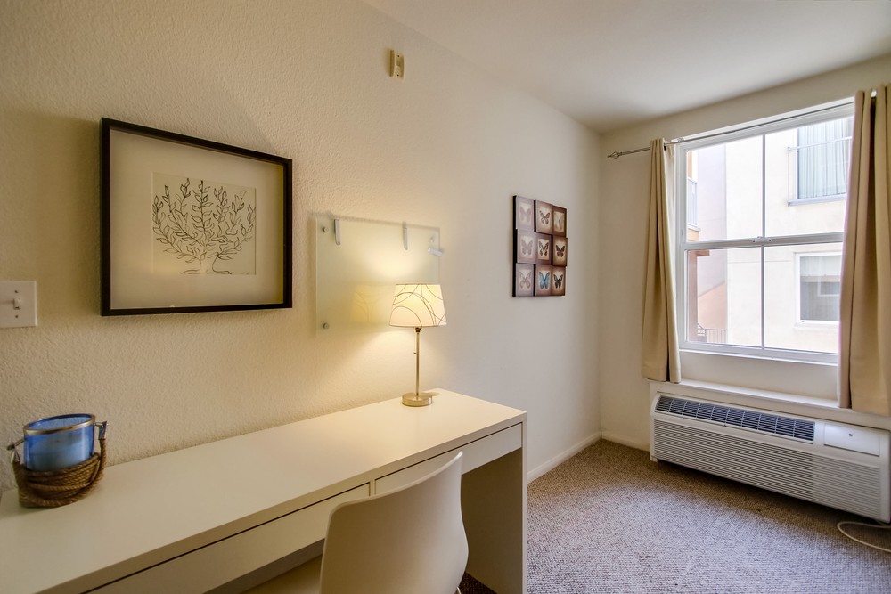 Virtual tour photo 34 of 54 for 1970 Columbia St #413