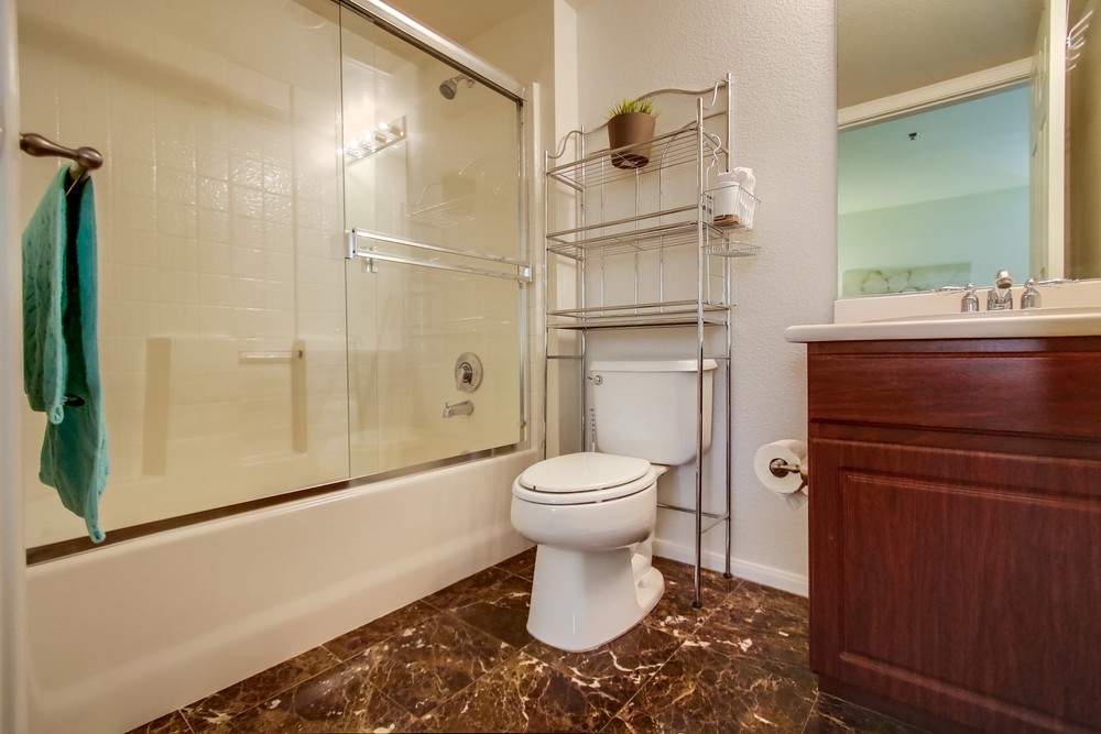 Virtual tour photo 35 of 54 for 1970 Columbia St #413