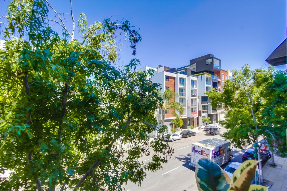 Virtual tour photo 42 of 43 for 1970 Columbia St