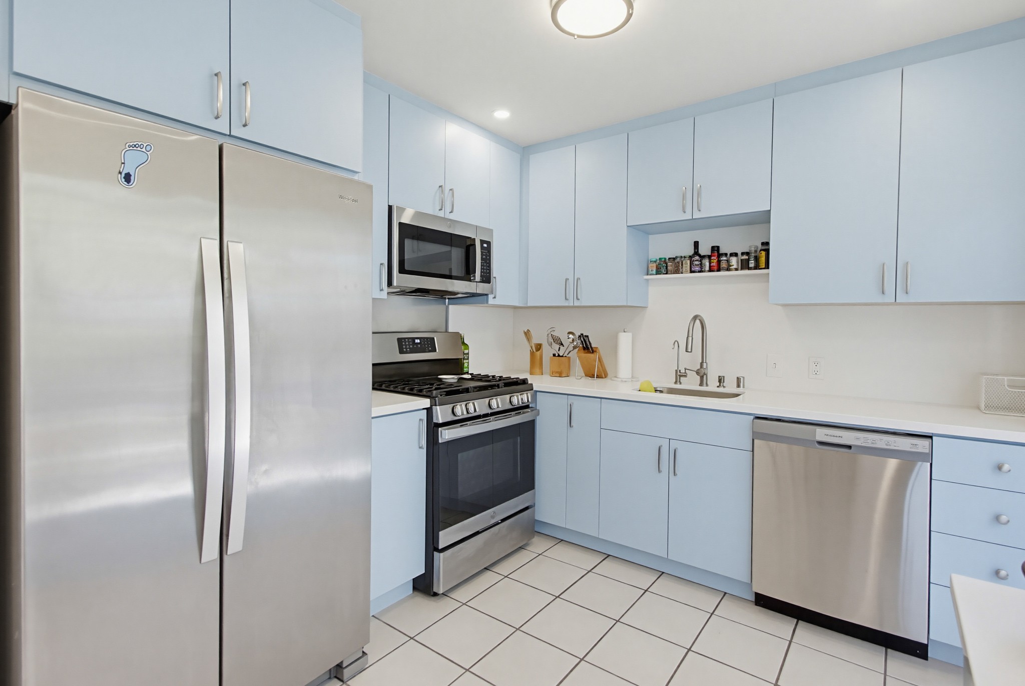 Virtual tour photo 11 of 76 for 1973 Pacific Beach Dr