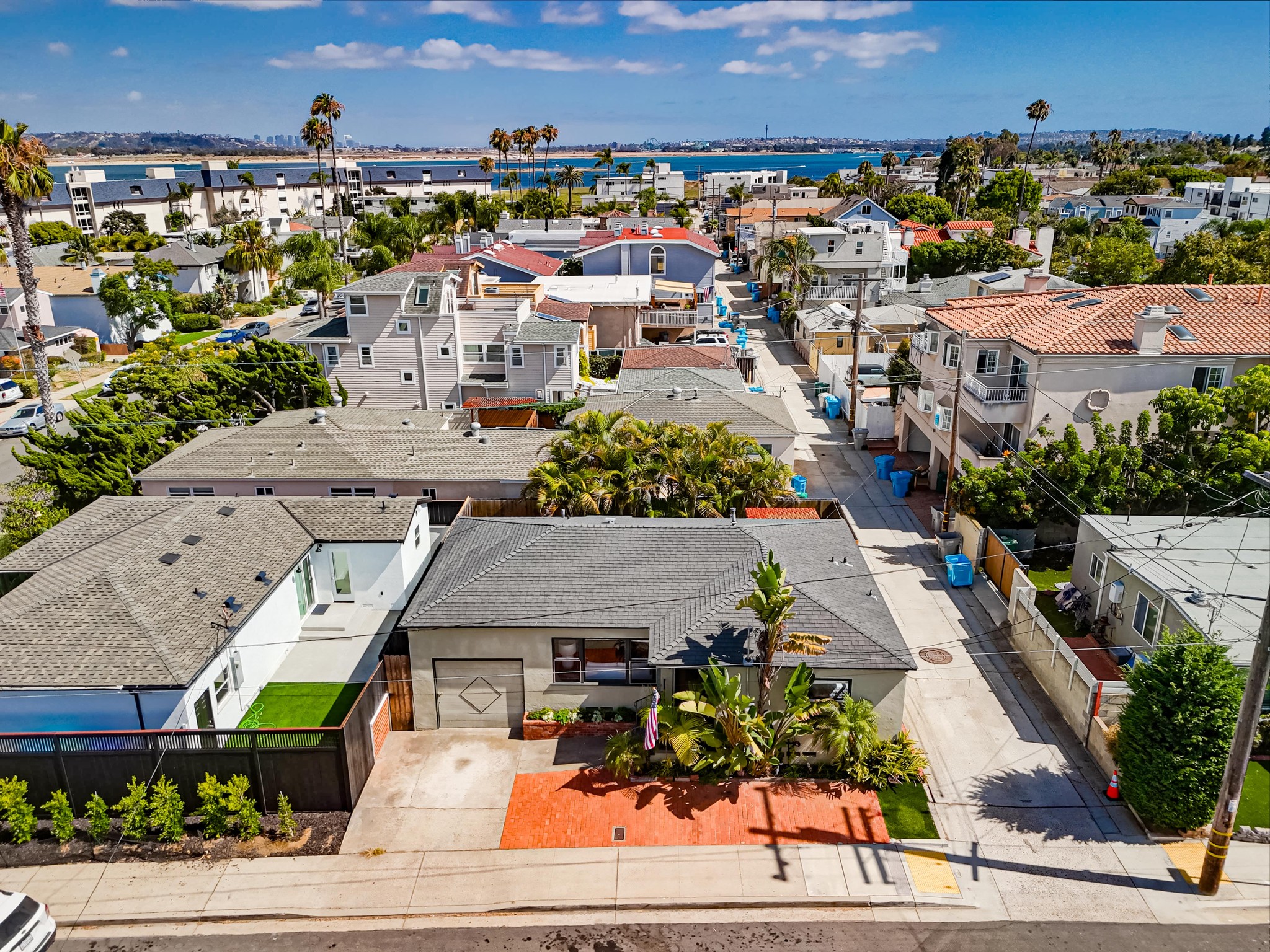 Virtual tour photo 44 of 76 for 1973 Pacific Beach Dr