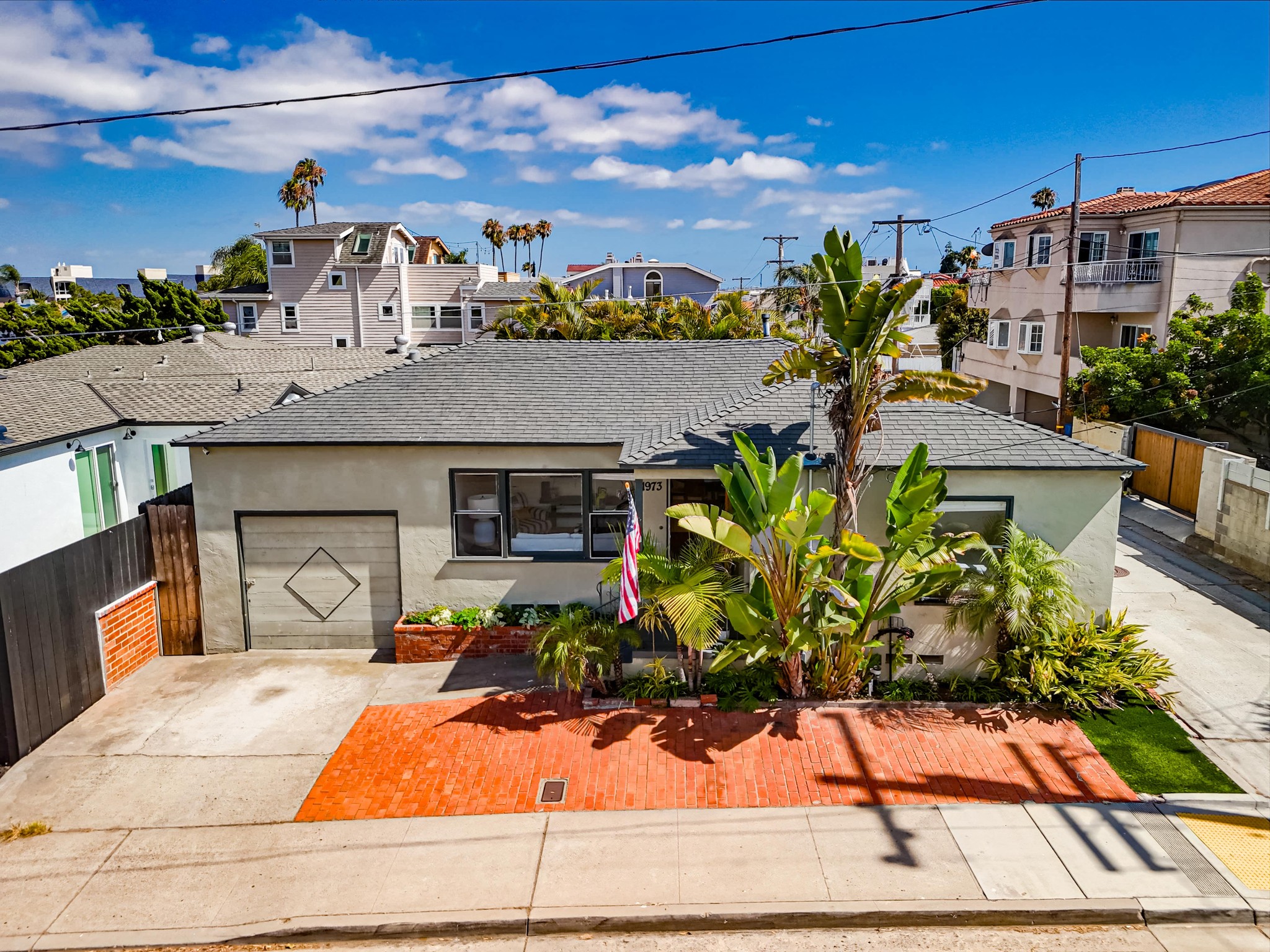 Virtual tour photo 47 of 76 for 1973 Pacific Beach Dr