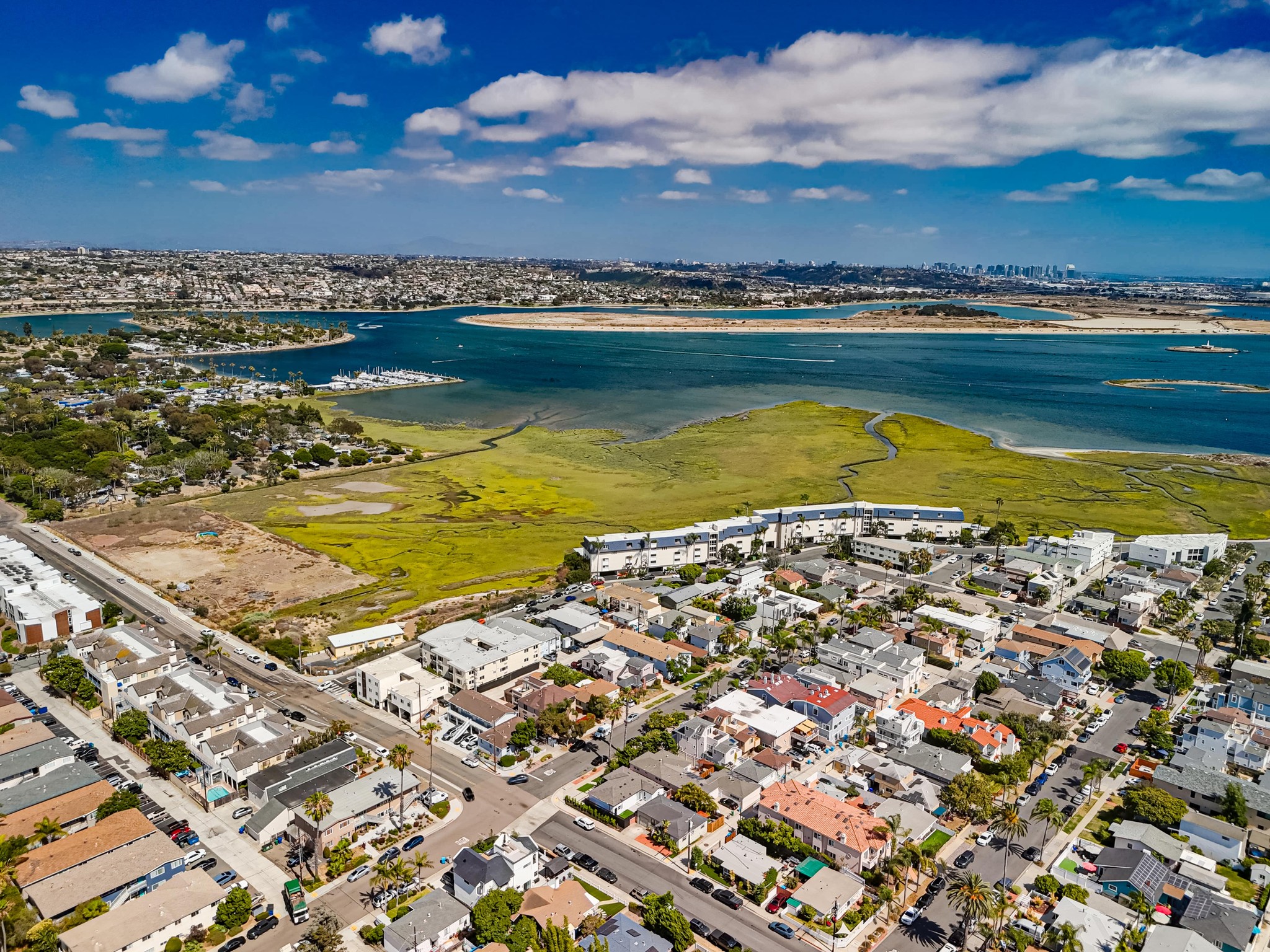 Virtual tour photo 54 of 76 for 1973 Pacific Beach Dr