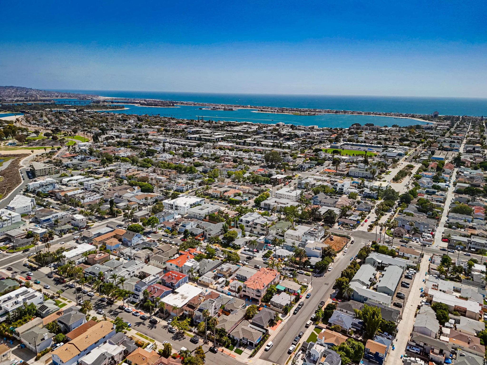 Virtual tour photo 18 of 34 for 1973 Pacific Beach Dr