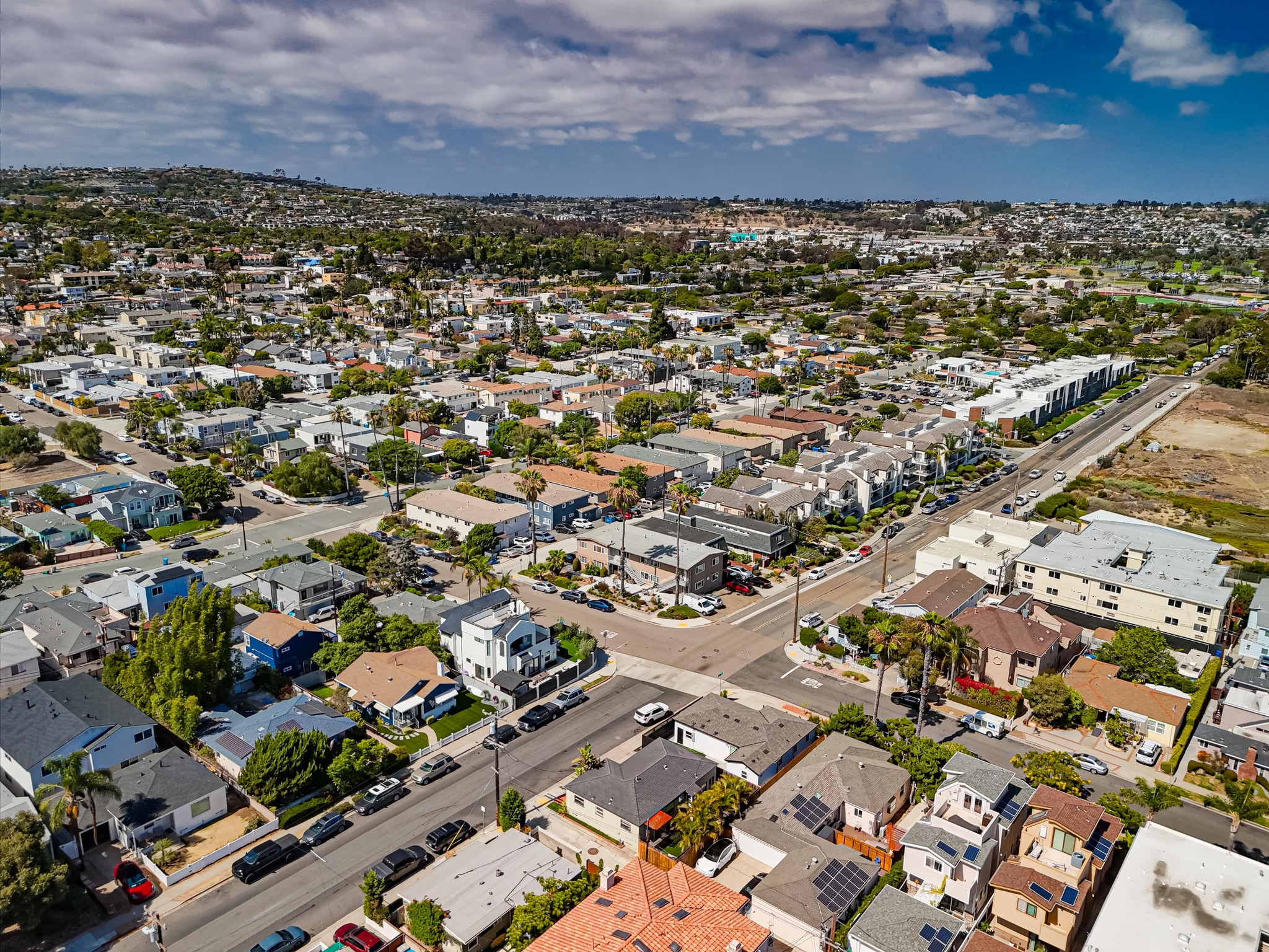 Virtual tour photo 23 of 34 for 1973 Pacific Beach Dr