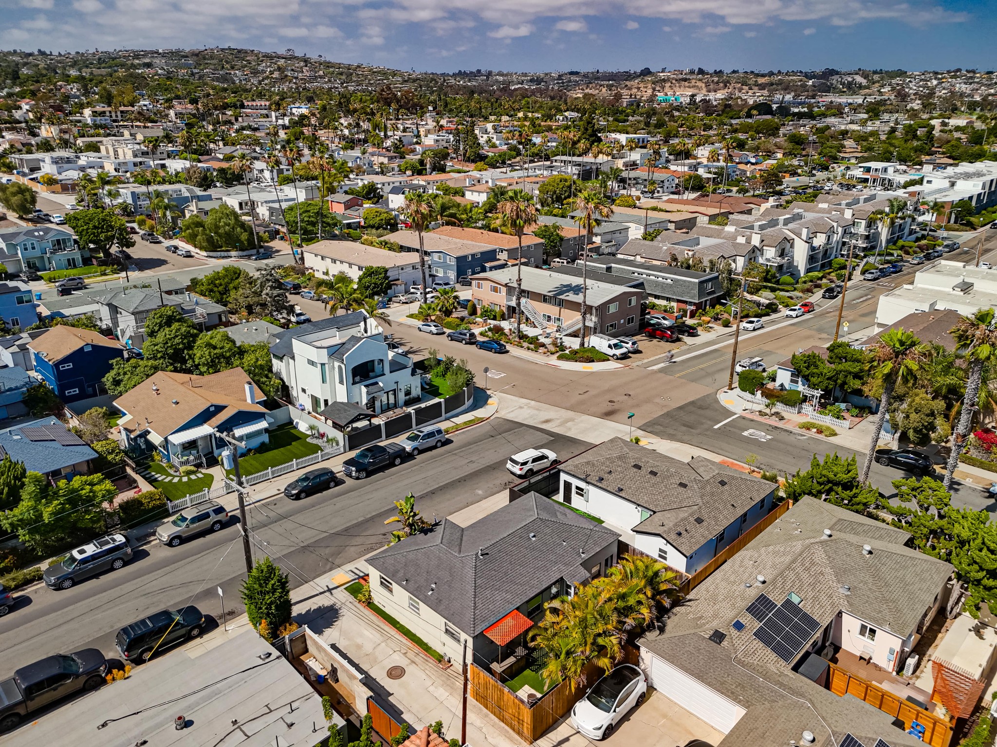 Virtual tour photo 32 of 34 for 1973 Pacific Beach Dr