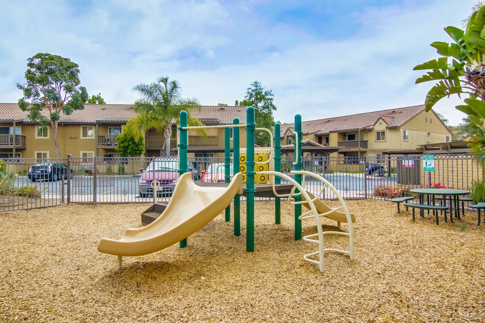 Virtual tour photo 38 of 37 for 1979 Avenida Del Mexico #128