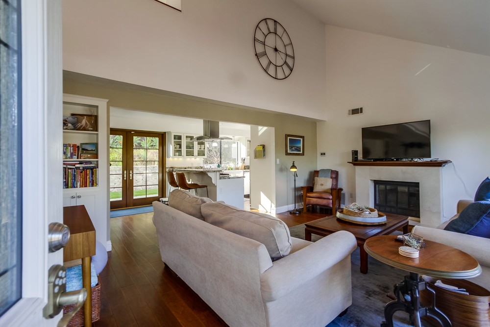 Virtual tour photo 11 of 57 for 1980 Boundary St