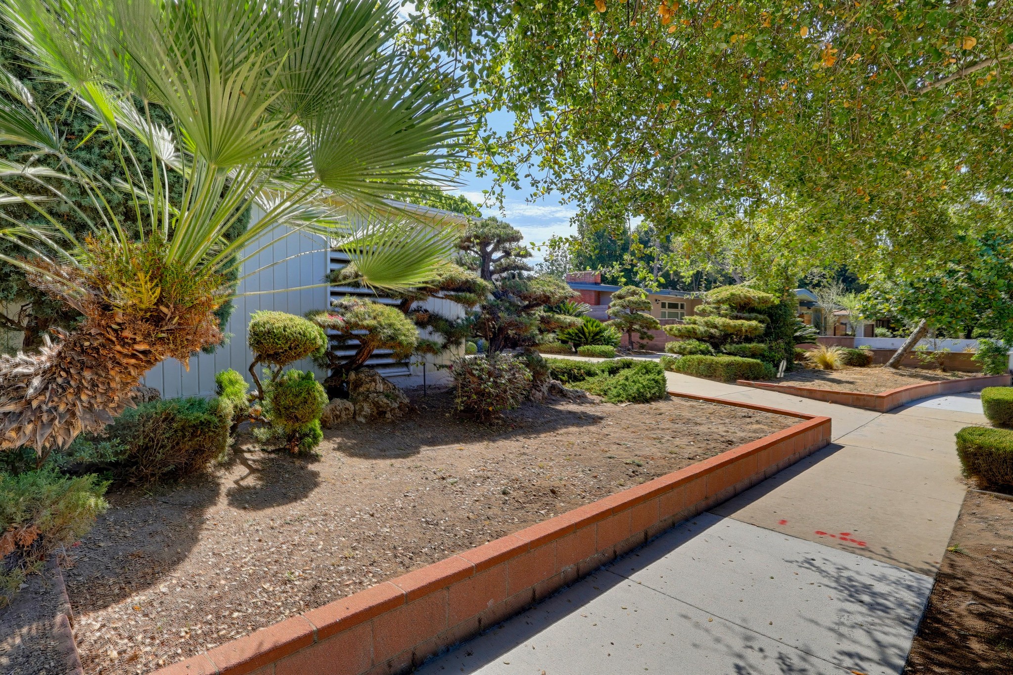Virtual tour photo 6 of 87 for 1980 N Arroyo Blvd