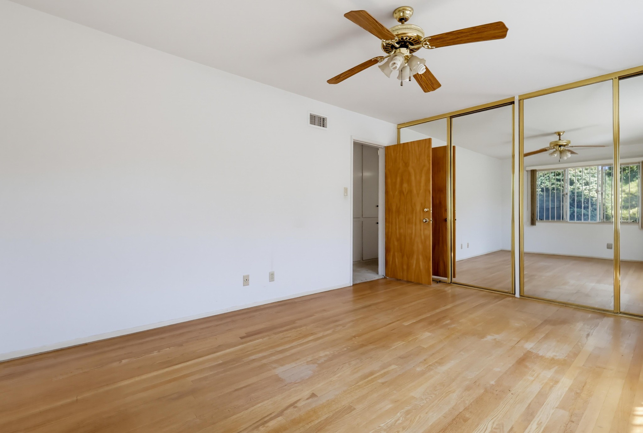 Virtual tour photo 55 of 87 for 1980 N Arroyo Blvd
