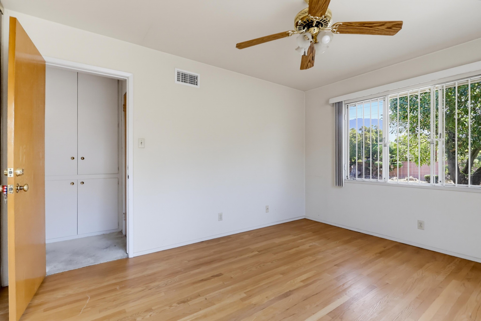 Virtual tour photo 59 of 87 for 1980 N Arroyo Blvd