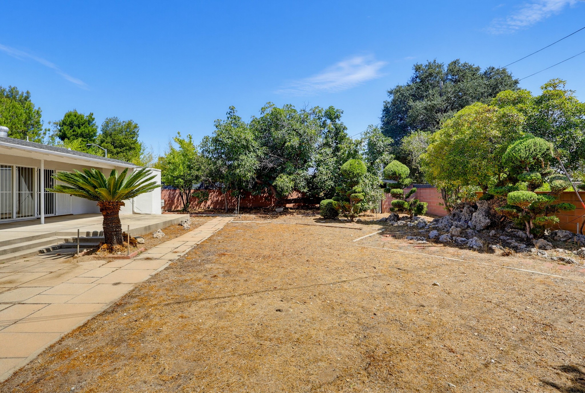 Virtual tour photo 76 of 87 for 1980 N Arroyo Blvd