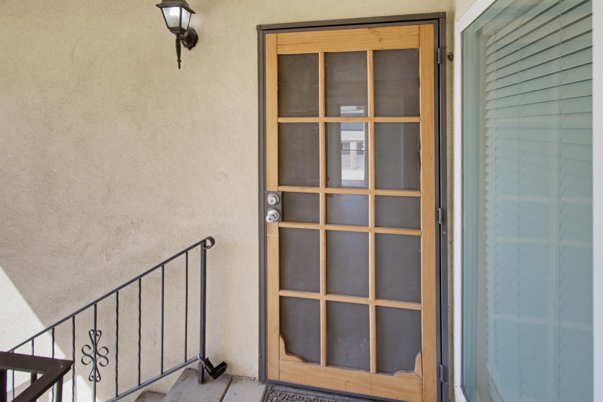 Virtual tour photo 5 of 44 for 1982 Fortuna Ave