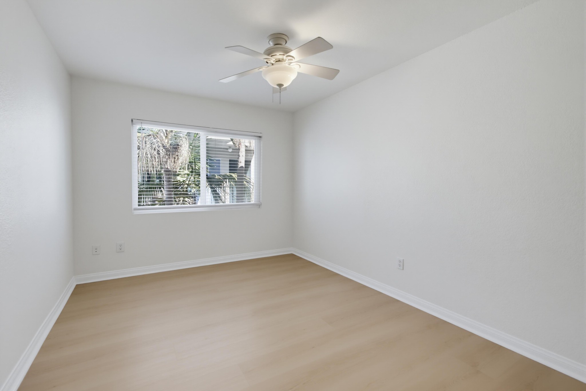 Virtual tour photo 18 of 44 for 1982 Fortuna Ave