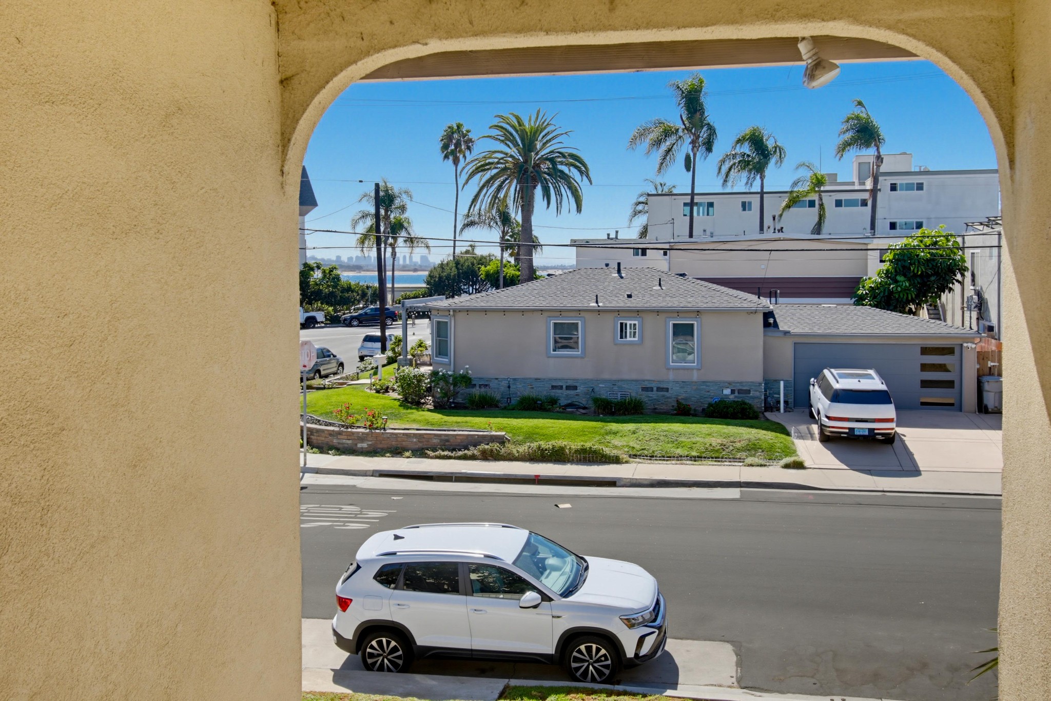 Virtual tour photo 34 of 44 for 1982 Fortuna Ave