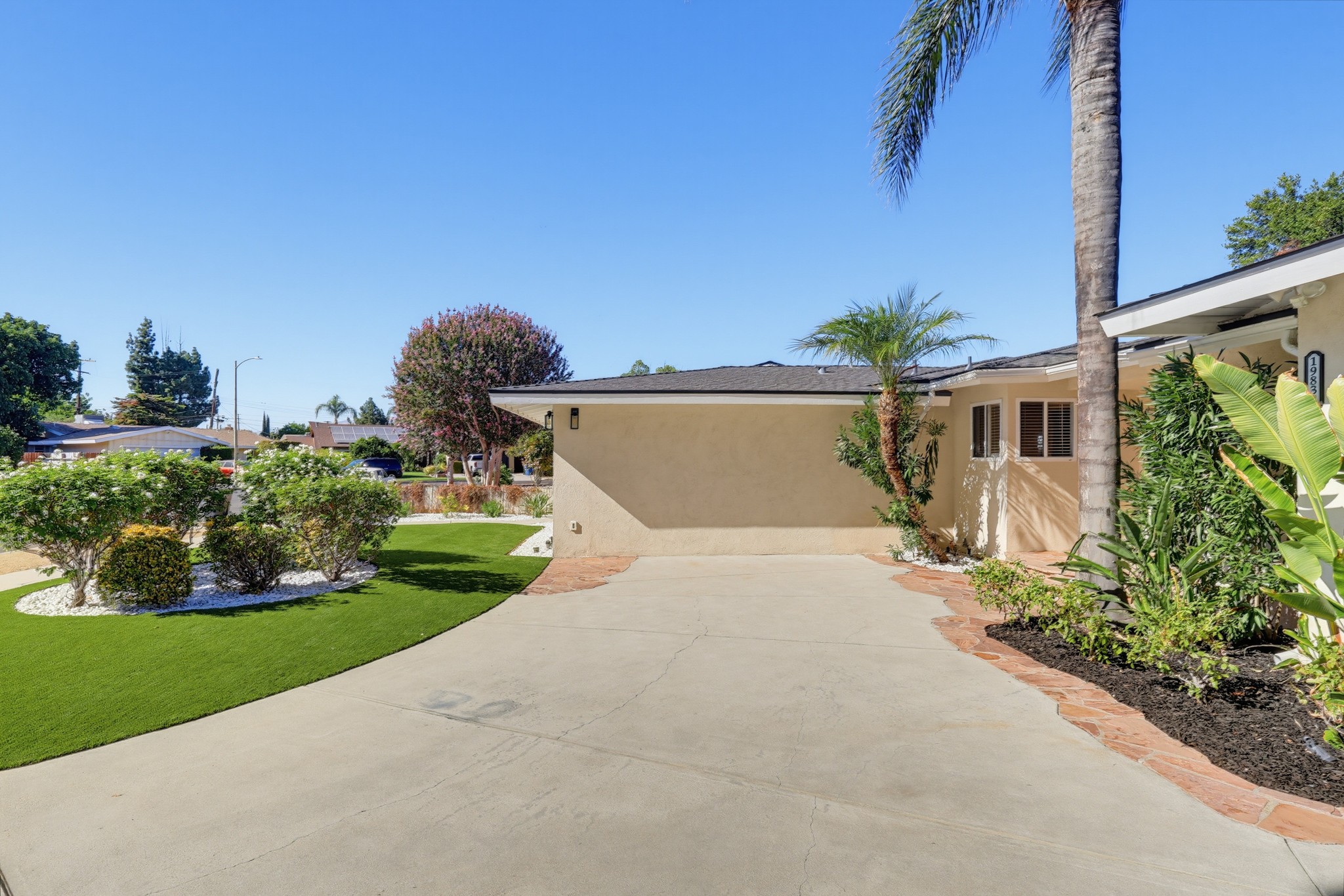 Virtual tour photo 6 of 88 for 19832 & 19830  Acre Street