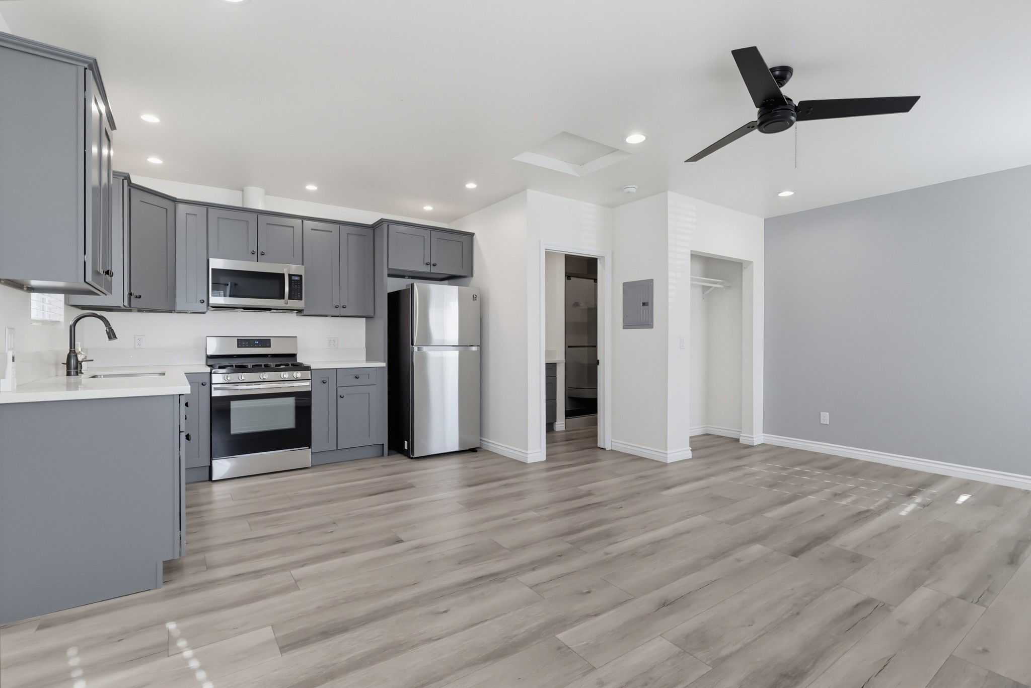 Virtual tour photo 67 of 88 for 19832 & 19830  Acre Street