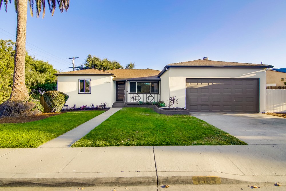 Virtual tour photo 41 of 65 for 1985 Petra Dr