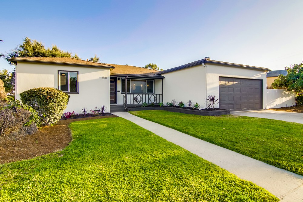 Virtual tour photo 45 of 65 for 1985 Petra Dr